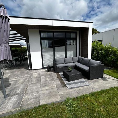 Ferienhaus / Chalet / Bungalow Am See, Holland, Niederlande, Lathum Εξωτερικό φωτογραφία