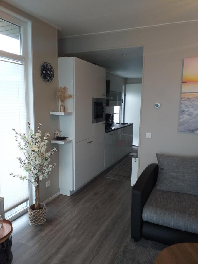 Ferienhaus / Chalet / Bungalow Am See, Holland, Niederlande, Lathum Εξωτερικό φωτογραφία